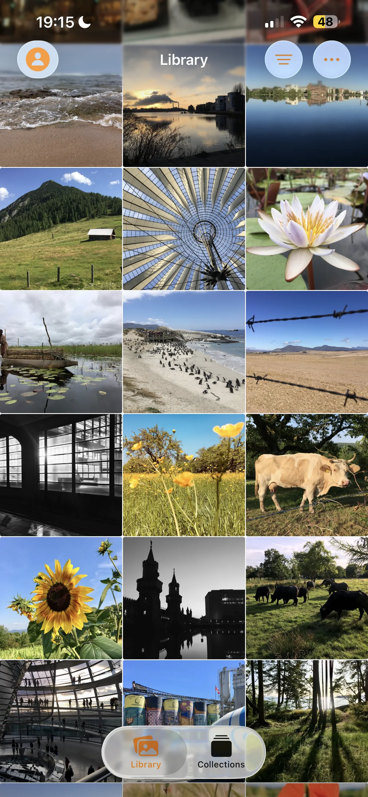 Prismic PhotoPrism iOS app – photo library grid view